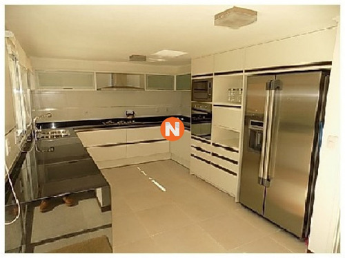 Casa En Venta Y Alquiler, Mansa, Punta Del Este, 4 Dormitorios.- Ref: 209383
