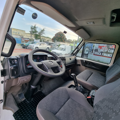 Vw 8.160 Ano 2016 Cesto Aéreo Guiton Com Ar Condicionado