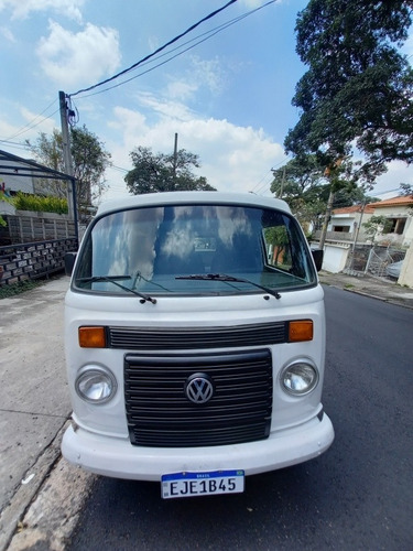 Kombi Furgao 2010 1.4 Flex 4 Pneus Novos Revisada