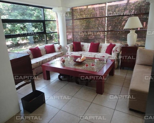 Casa De Cinco Dormitorios En Suite - Punta Del Este- Ref: 25035