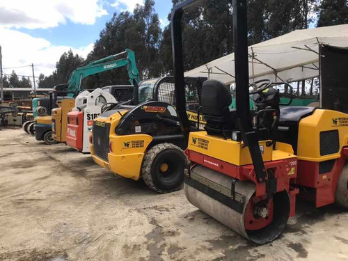 Minicargador Bobcat New Holland L220 Excelente Estado