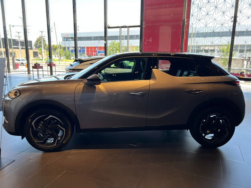 Imagen 2 de 10 de Ds 3 Crossback Puretech 155 Rivoli At8 My - Ds Store Córdoba