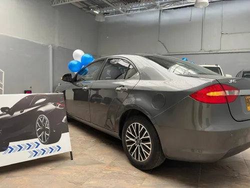 JAC B-Class 2.0l