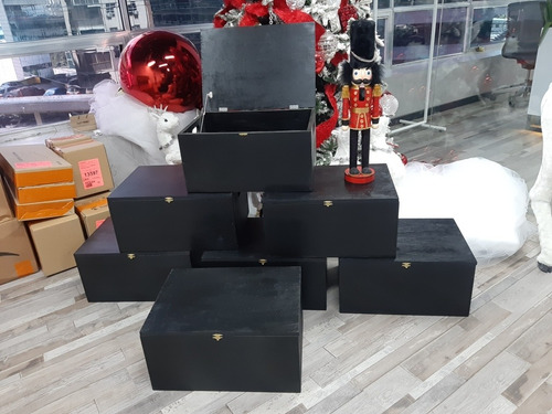 Imagen 10 de 10 de Cestas Navideñas Mimbres Regalos Corporativos Y Cajas Mayor