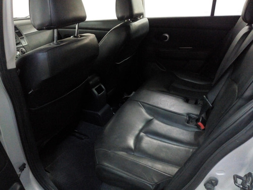 Nissan Tiida 1.8 Tekna 5 P 2013