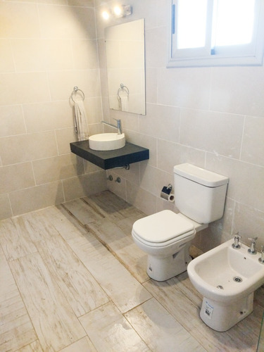 Imagen 10 de 14 de Casa En Chacras De La Reserva 3 Habitacion Con Pileta