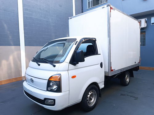 Hyundai HR 2.5 Hd Cab. Curta S/ Carroceria Tci 2p