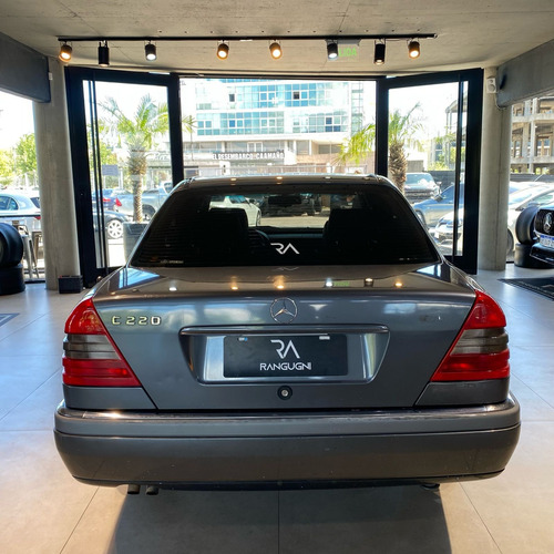 Mercedes-benz Clase C 2.2 C220 Elegance
