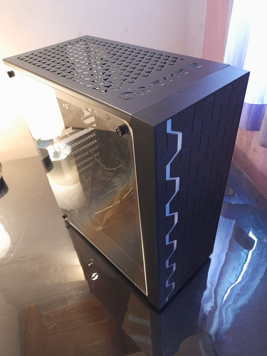 Gabinete Gamer Kolink Inspire K8 Argb + Fuente. Leer Descrip Negro (Usado)
