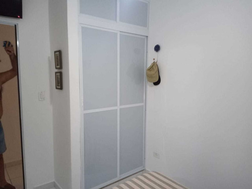 Imagem 28 de 29 de Casa 4 Dormitórios, 3 Banheiros, Piscina, Varanda, 126 M2