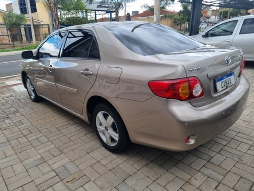 Toyota Corolla 1.8 XLI 16V FLEX 4P AUTOMÁTICO