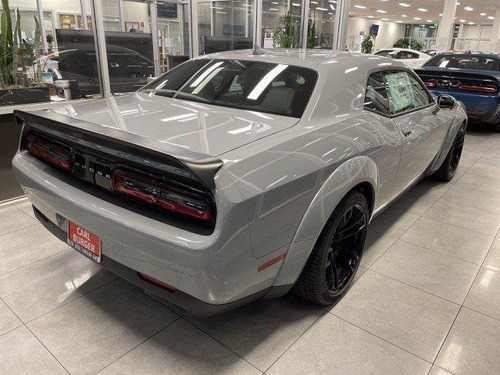 Imagem 4 de 9 de Dodge Challenger 6.4 Srt8 Hemi 16v 2p 2p