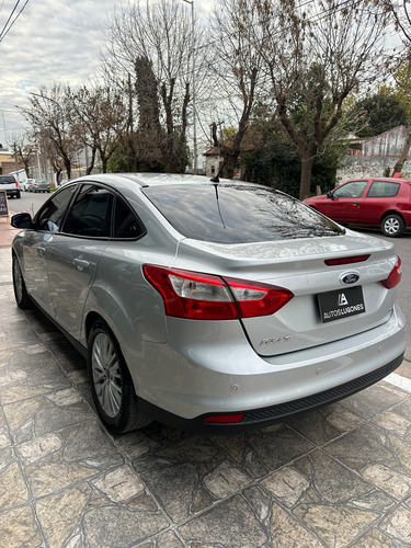Ford Focus III 2.0 Sedan Se Plus Mt
