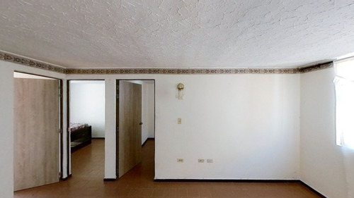 Apartamento En Venta En Los Guadales, Cali