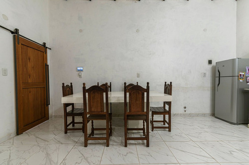 Casa En Venta Don Bosco, Pileta