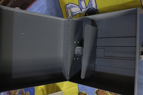 Imagen 7 de 10 de Caja Metálica Con Cerradura Y Para Candado 23x21.5x10.3cm