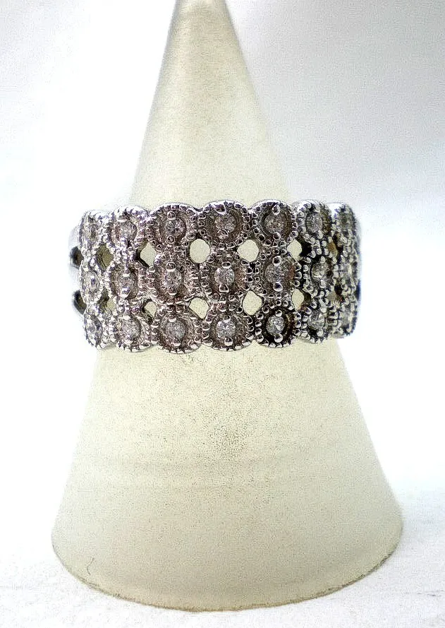 Anillo De Plata 925 Y Zafiros Blancos Art002