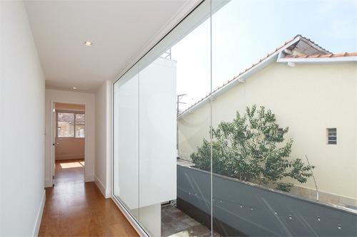 Imagem 24 de 30 de Casa Moderna, Reformada, Pronta Para Entrar Com 03 Suítes - Reo102100