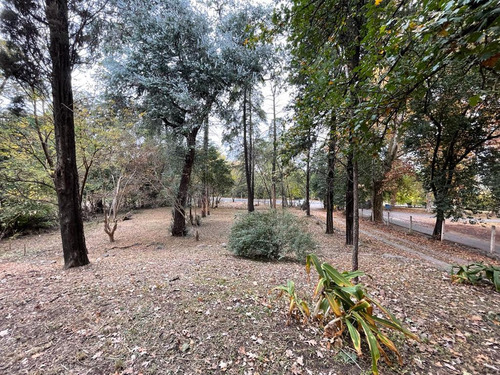 Villa Rivera Indarte - 5000mts2 De Terreno - Recibe Menor