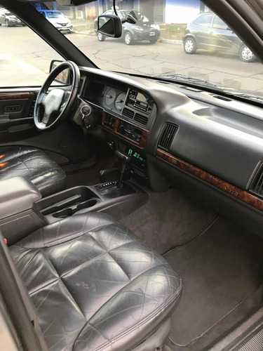 Imagen 12 de 19 de Jeep Grand Cherokee 1997 5.2 V8 Limited