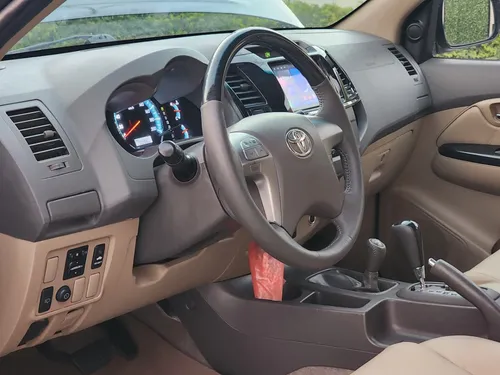 Toyota Fortuner Sr 4x4