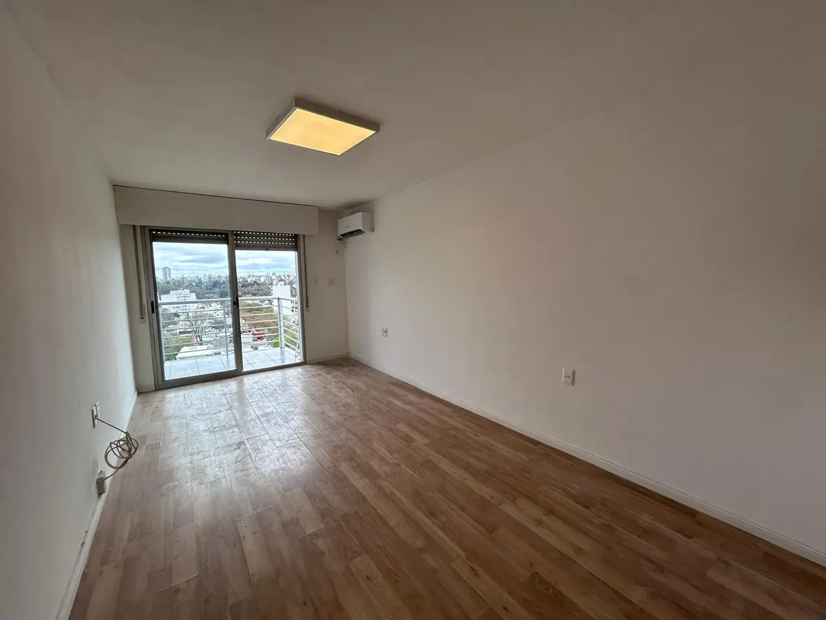 Alquiler Apartamento Pocitos 2 Dormitorios 2 Baños Balcon · Photo 5