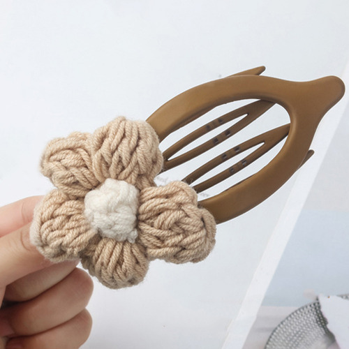 Pinzas Con Forma De Flor Para Cabello Fino Y Grueso: Punto A