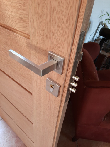 Puerta Exterior 100% Maciza 2 Pulgadas Con Acople Y Ventana