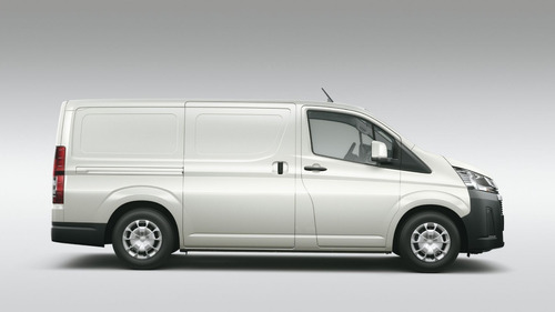 Imagen 2 de 8 de Toyota Hiace Furgon L1h1 2.8 Tdi 6at 3a 4p