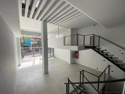 Imagen 12 de 20 de Local Comercial 332 M² Peatonal Arieta - S.justo (ctro)