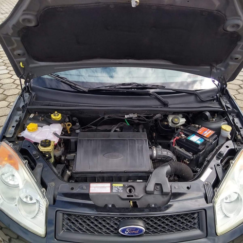 Imagem 9 de 9 de Ford Fiesta Sedan 1.6 (2008)