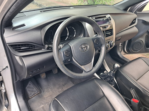 Toyota Yaris 1.3 Xl 16v 5p