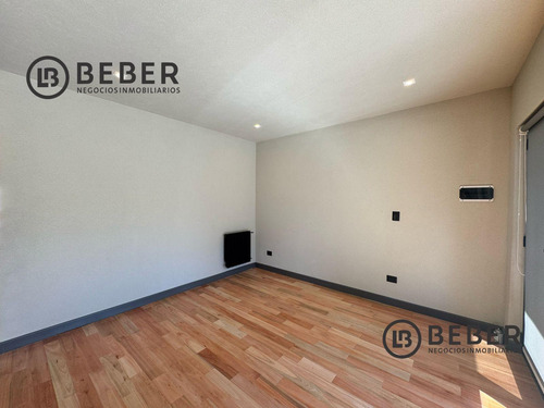 Venta Ph 3 Ambientes Con Patio Y Pileta, Parque Luro, Mar Del Plata