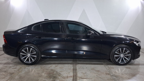 Volvo S60 2.0 T5 MOMENTUM AUTO
