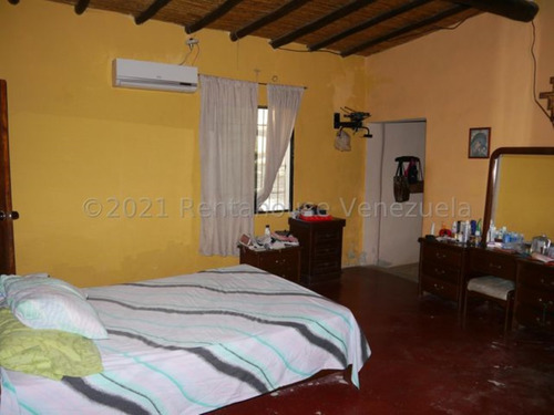 Imagen 13 de 30 de Terrenos En Venta La Ensenada Barquisimeto 22-6129 #m
