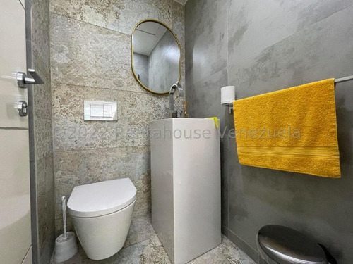 Imagen 20 de 23 de Lmgc Vende Moderno Loft En La Urb Campo Alegre Cod: 22-27641