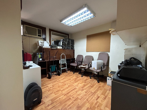 Oficina En Venta En Bello Monte (al Lado Del Cc El Recreo)