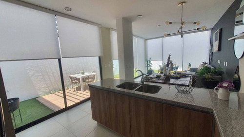 Casa En Venta En Zibata, Preciosa Casa Con Gran Plusvalia En Zibata !