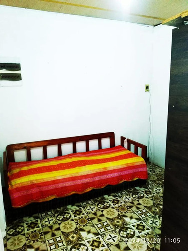 Alquilo Casa 1 Dormitorio, Sin Gastos Comunes, Con Entrada Para Auto. Salinas