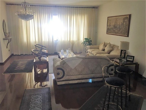 Linda Casa Com Muito Espaço, Suite, Sala De Estar, Sala De Jantar, Copa E Quintal Amplo . - 3-im309607