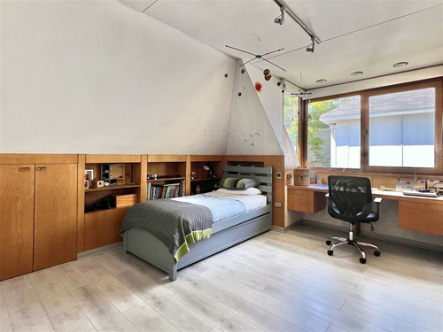Remodelada: Alonso De Córdova / Los Laureles / Mañío