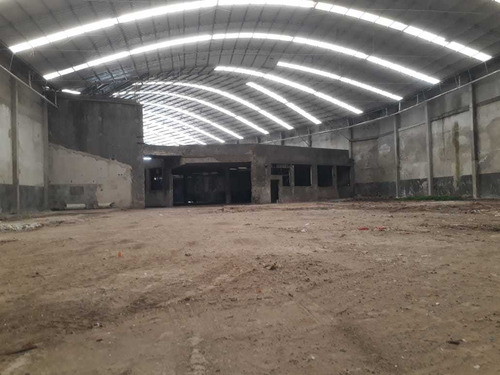 Imagen 12 de 14 de Galpon En Alquiler De 3099 M2 En Valentin Alsina
