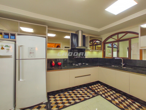 Imagem 21 de 30 de Excelente Casa Finamente Acabada No Bairro Garcia Em Blumenau. - 3052014v
