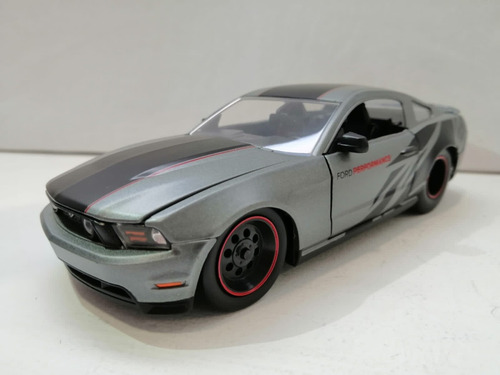 Jada 2010 Ford Mustang Gt Escala 1 24 (Usado)