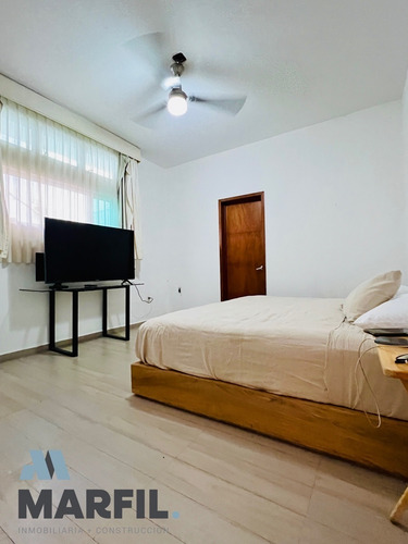 Casa En Venta Ideal Para Negocio / Oficinas En Esmeralda Norte Colima