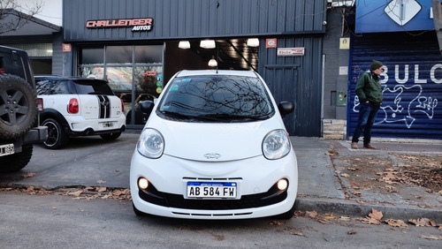 Imagen 2 de 15 de Chery Chery Qq 1.1 Light Security 2017
