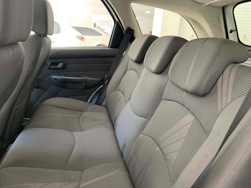 Fiat Palio 1.4 MPI ATTRACTIVE WEEKEND 8V FLEX 4P MANUAL