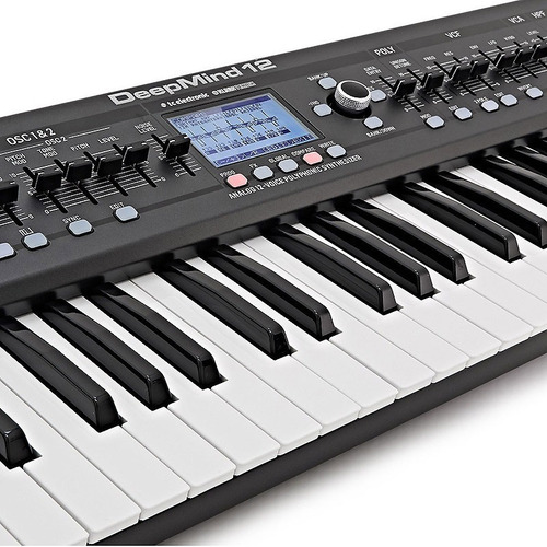 Sintetizador Behringer Deepmind 12 Análogo 49 Teclas