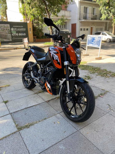 Imagen 13 de 18 de Ktm Duke 200 2015
