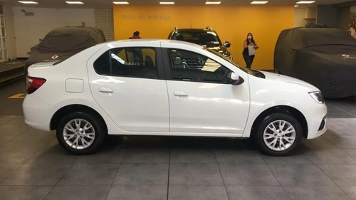 Imagen 3 de 10 de Renault Logan Zen 0km Anticipo Y Cuotas Fijas Solo Dni (ga)